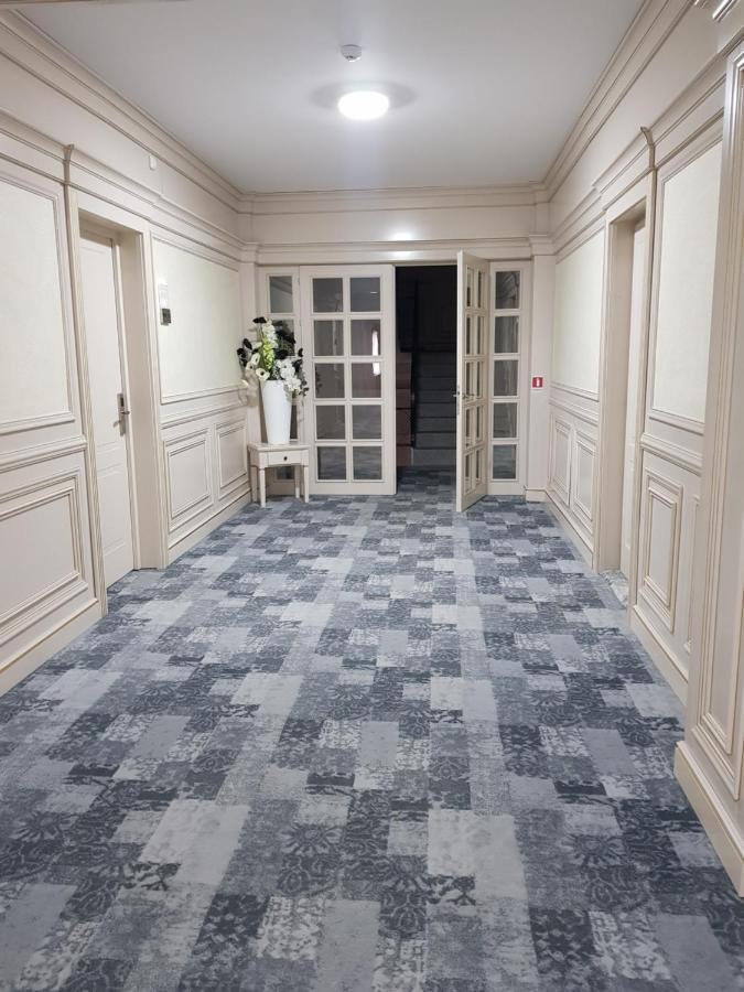 Hotel Coral Valea Lupului  ภายนอก รูปภาพ